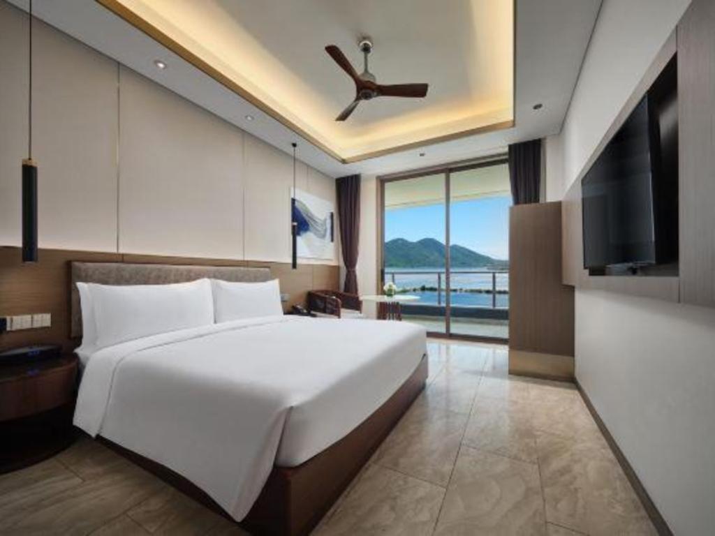 Narada Resort Hotel Sanya Pleasant Bay Exterior photo