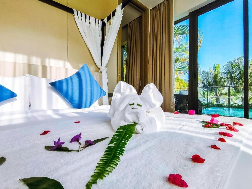 Narada Resort Hotel Sanya Pleasant Bay Exterior photo
