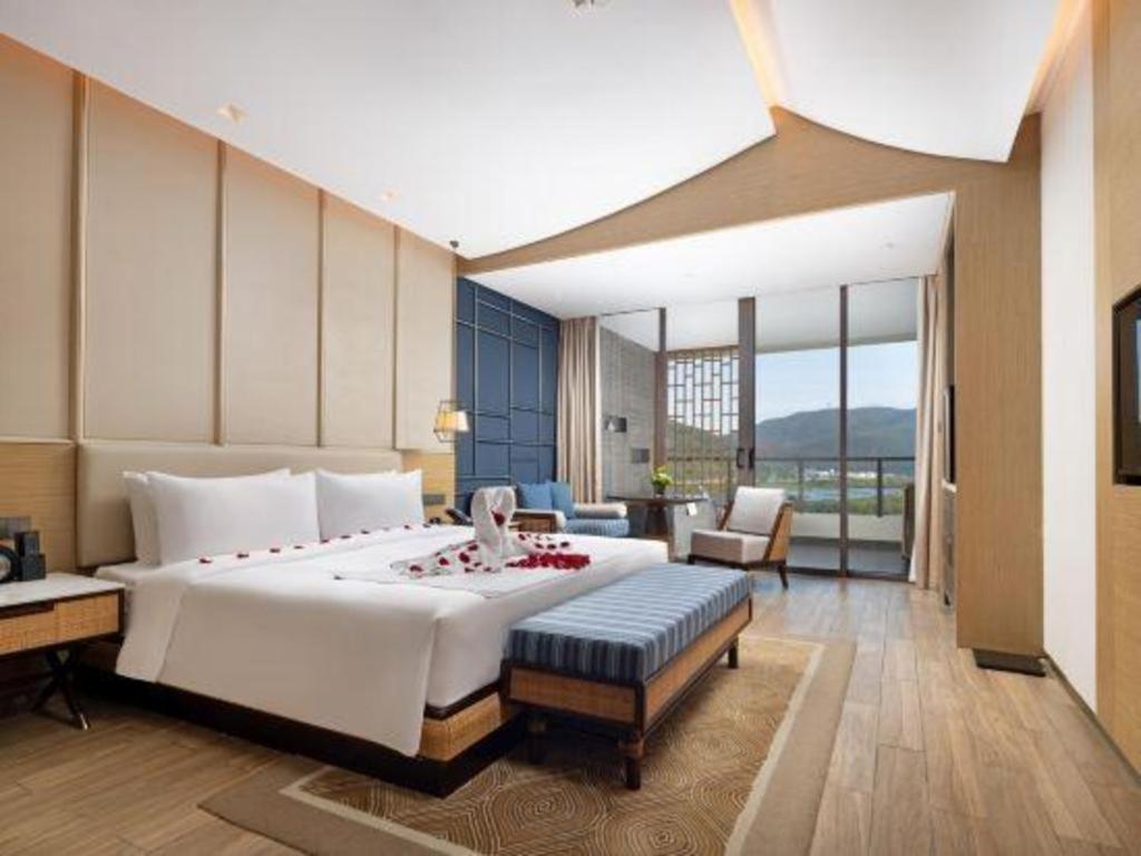 Narada Resort Hotel Sanya Pleasant Bay Exterior photo