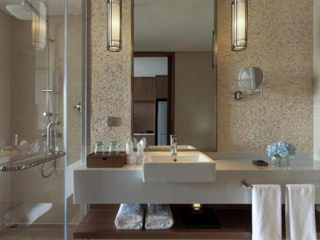 Narada Resort Hotel Sanya Pleasant Bay Exterior photo